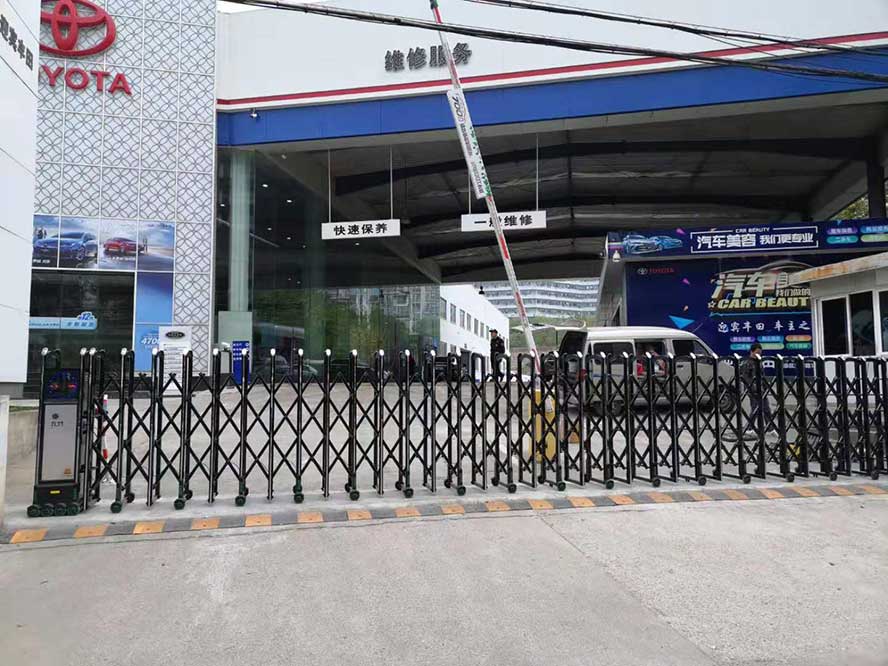 经典双桥门